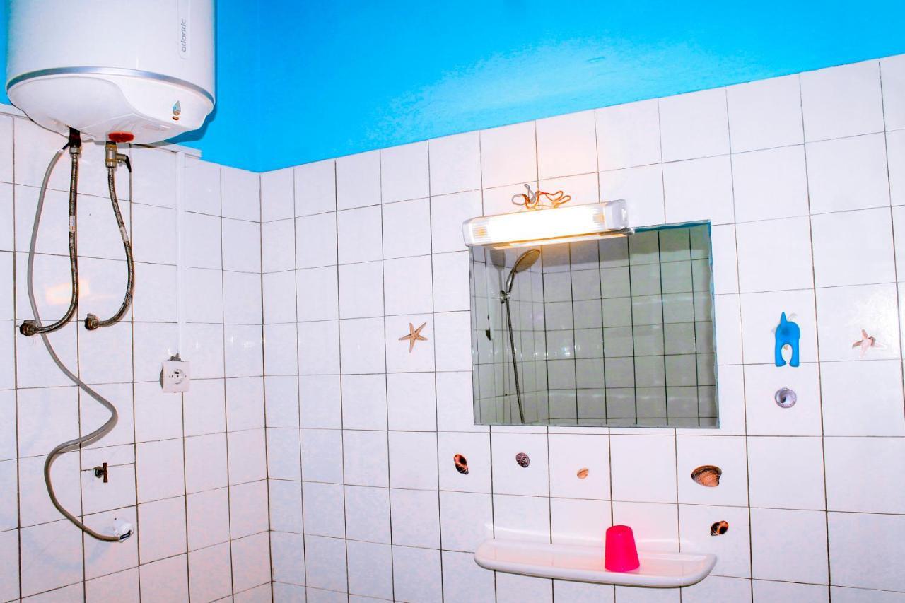 Hotel Ganiela Kpalime ภายนอก รูปภาพ